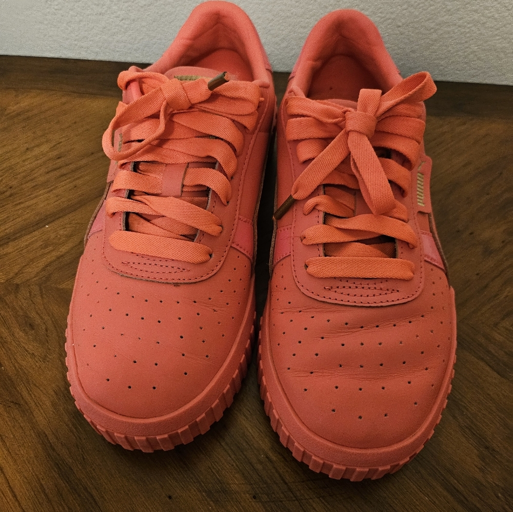 PUMA CALI 80'S HOT PINK LEATHER SNEAKERS WOMEN 7.5